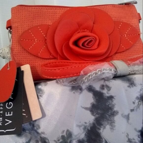 CLUTCH/CROSS-BODY MELLOW WORLD Bright ORANGE NEW With TAGS - Picture 2 of 3